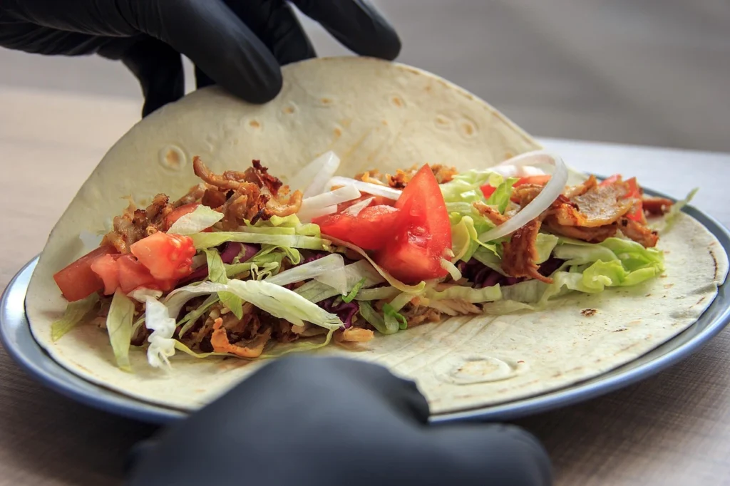 Cheesy Garlic Chicken Wraps